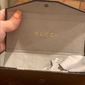 Gucci glasses holder